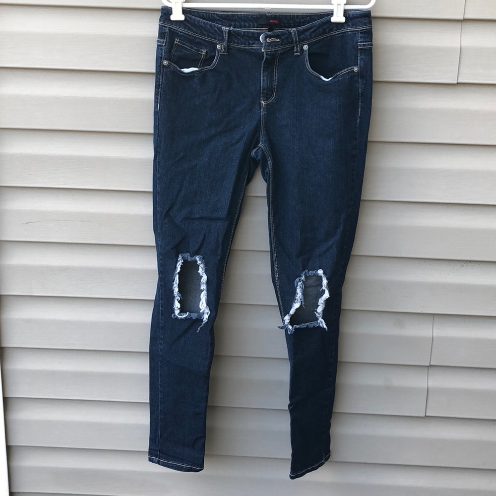 Bongo women’s denim jeans   $5/25